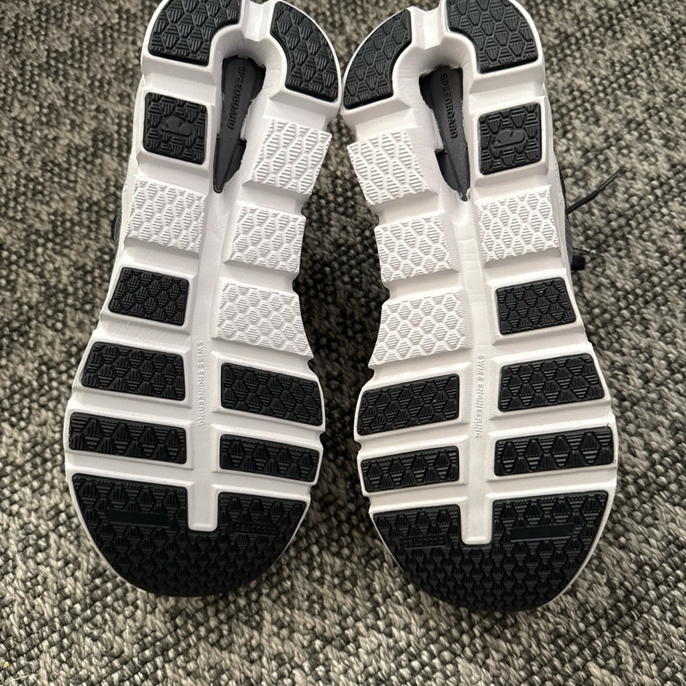 On Cloud Cloudrunner Running Shoes Grey Black Wom… - image 8